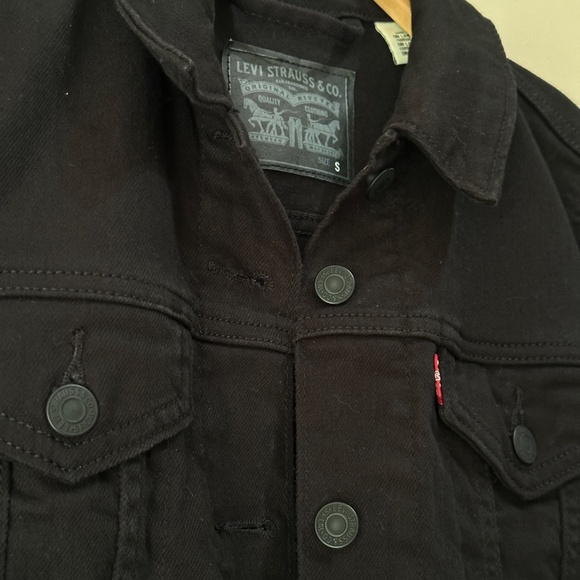 Black Denim Levi’s Jacket Size S - Picture 5 of 9